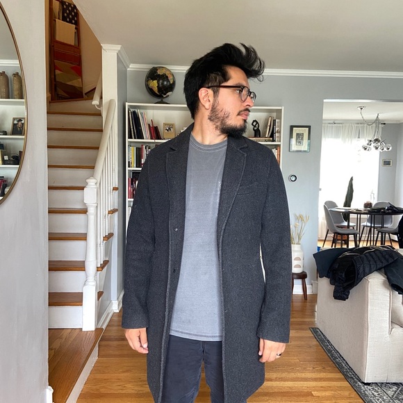 Italian Made Wool Grey Gap Men’s Overcoat - Picture 5 of 5